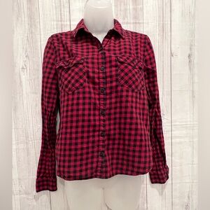 FOREVER 21 long sleeve women red plaid shirt/size S